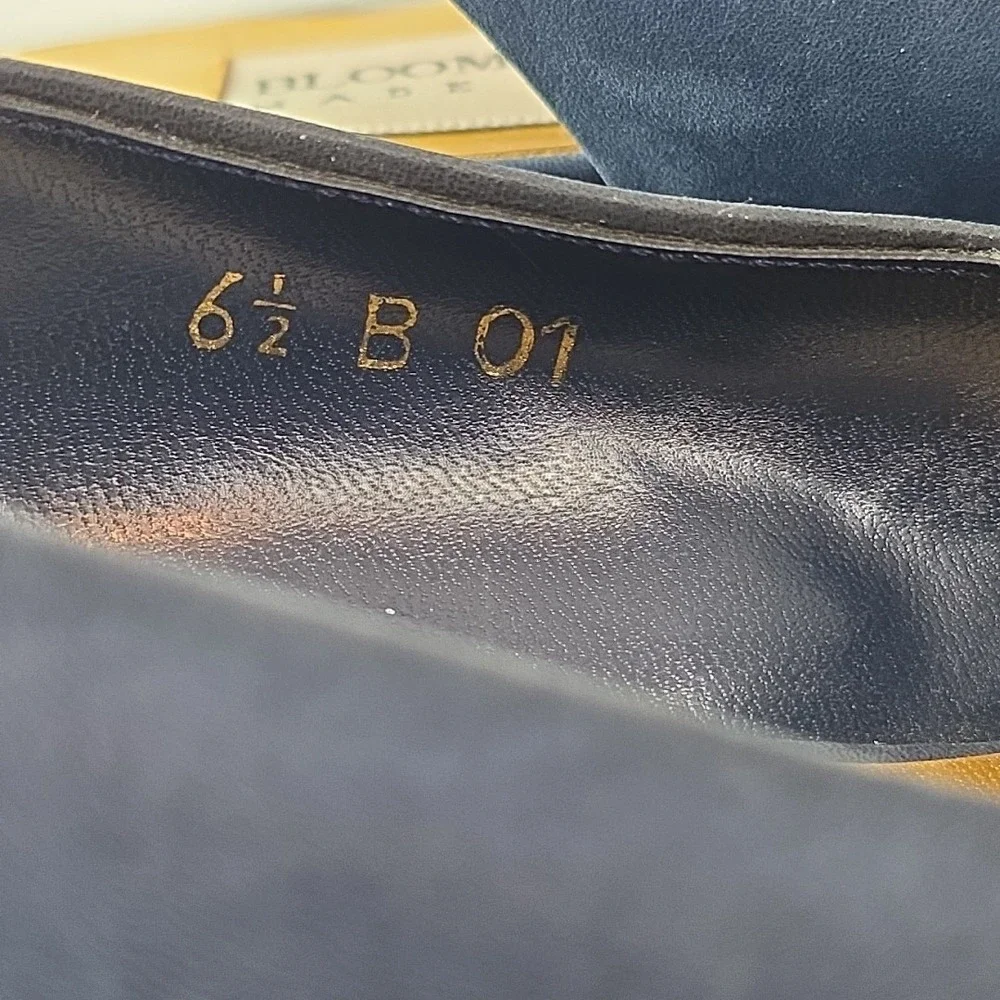 Vintage Bloomingdale's‎ Sling back Peep toe Wedges Blue Suede Size 6.5B